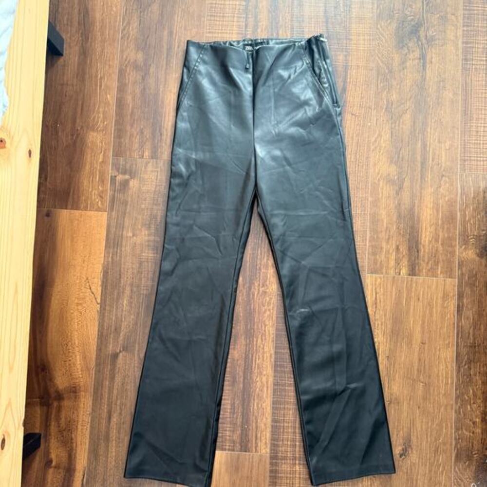 NWOT Zara Black Faux Leather Pants - Small - Excellent Condition - Picture 1 of 8